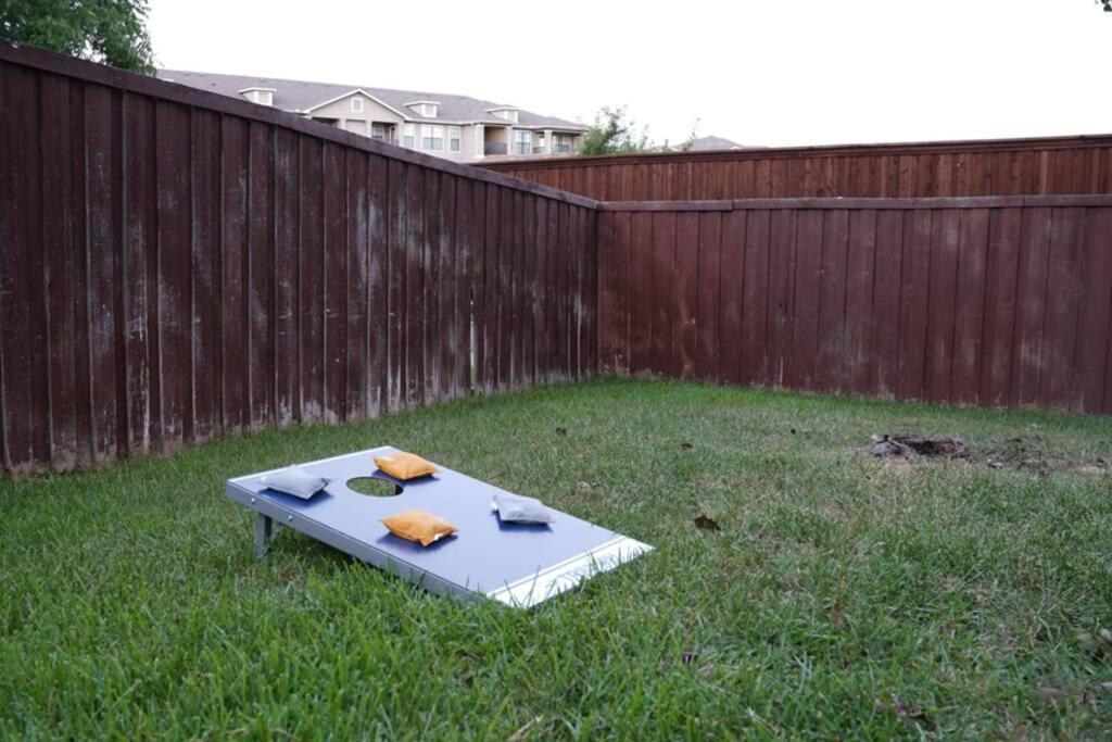 Villa Remodeled Luxury With Proximity Lewisville Exterior foto